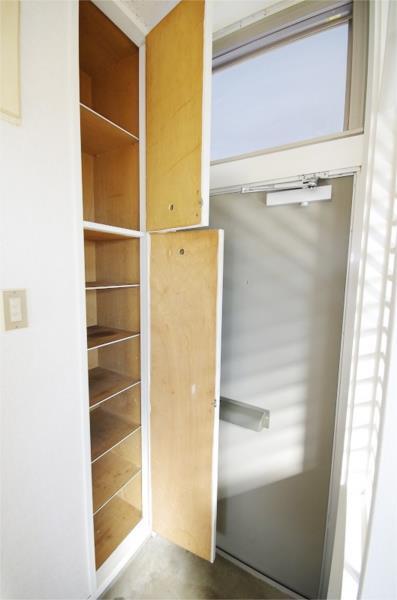 玄関　類似室内