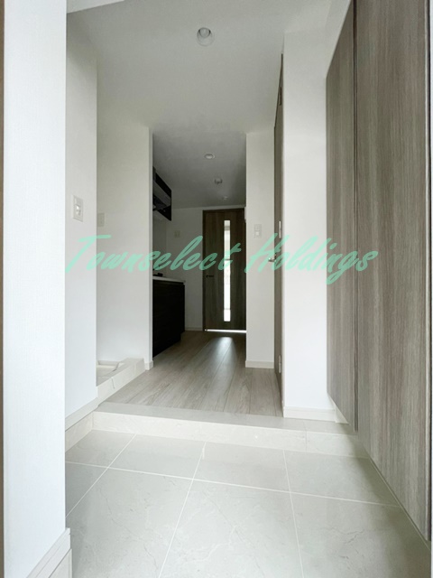 玄関　お履き物が多い方にもおすすめ♪