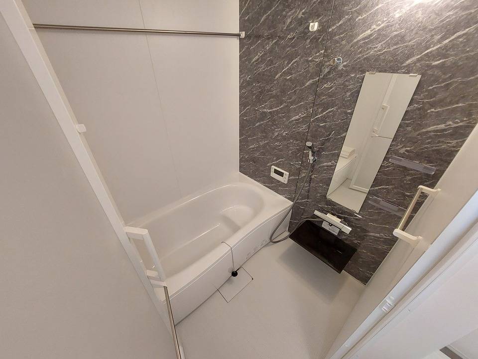 バス・シャワールーム　浴室