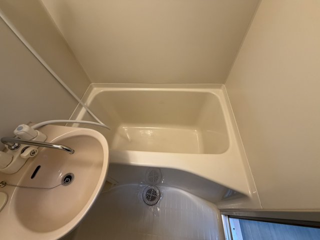 バス・シャワールーム　日々の暮らしに欠かせないお風呂です