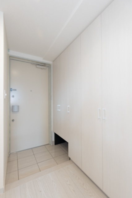 玄関　※写真は同タイプ住戸です。
