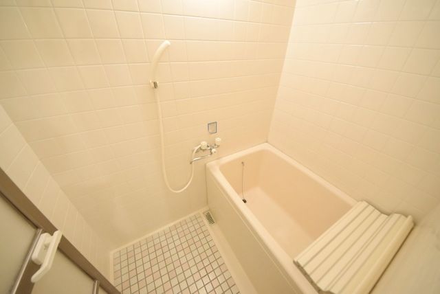 バス・シャワールーム　別部屋参照　現状優先