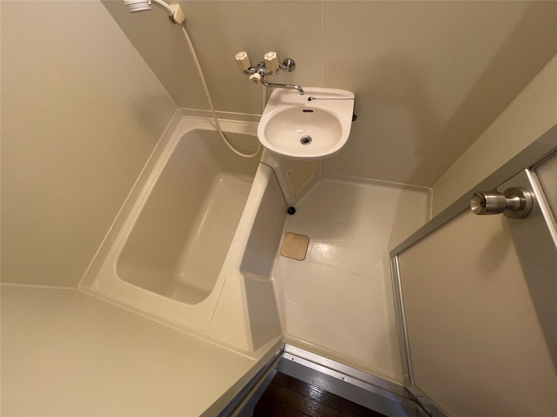 バス・シャワールーム　シャワー付きのバスルーム♪