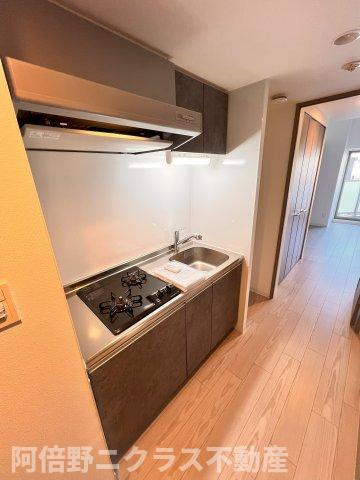 キッチン　内装は別部屋の参考写真です。