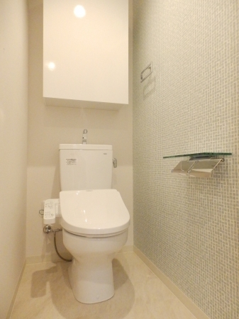 トイレ　トイレもきれいです