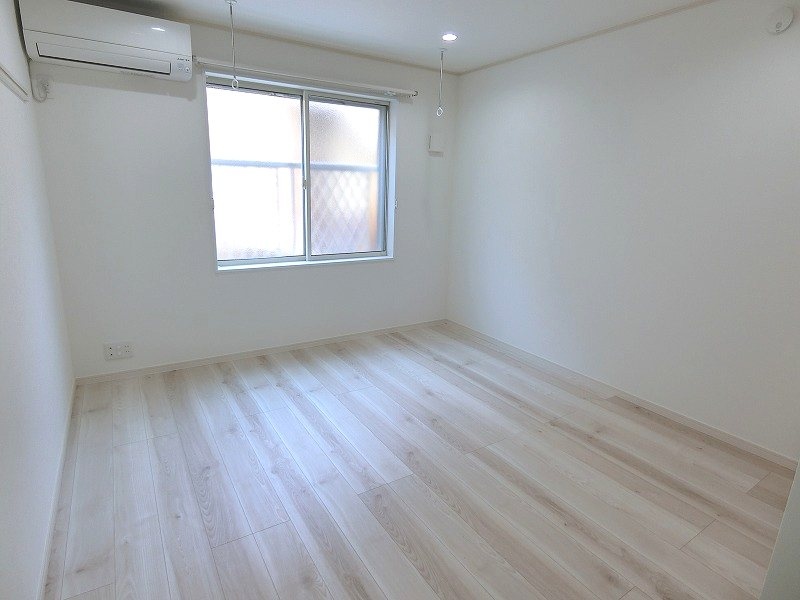 その他部屋・スペース　広々6.9帖♪お洒落なノンワックスフローリング