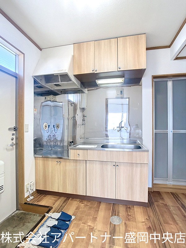 キッチン　シンクも広くお料理しやすいキッチンです♪