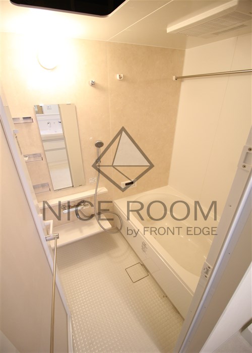 バス・シャワールーム　ウルバーノ イリス　風呂