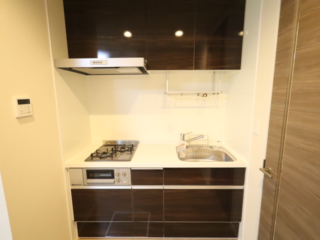 キッチン　グリル付２口ガスコンロシステムキッチン