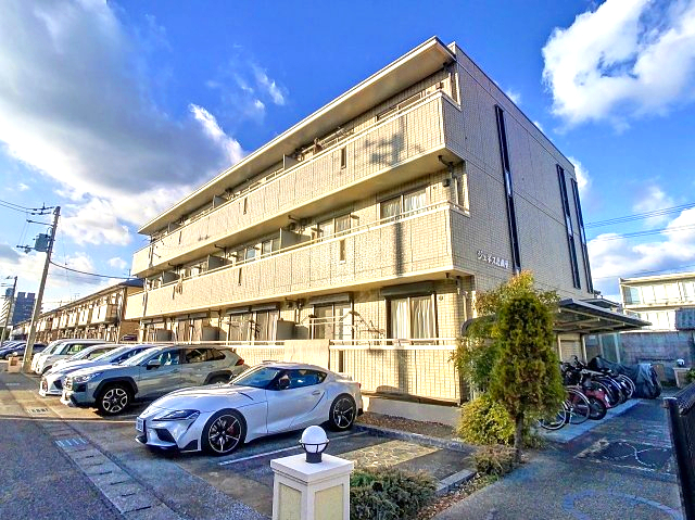 建物外観　2024年12月撮影