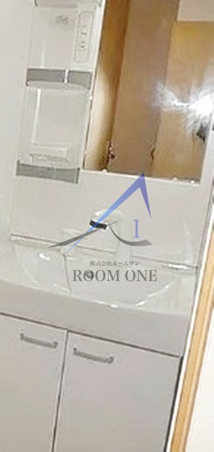 洗面設備　洗面台です。