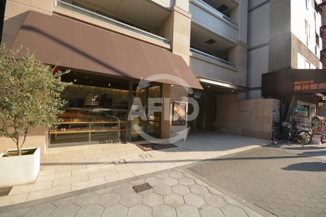 エントランス　キャピトル安堂寺　エントランス