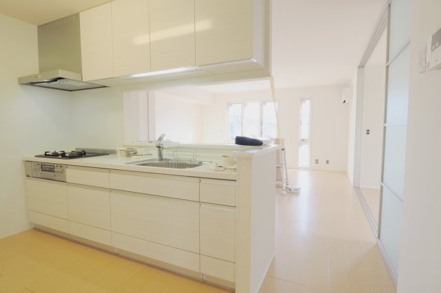 居室・リビング　※別部屋の写真です。参考にしてください。