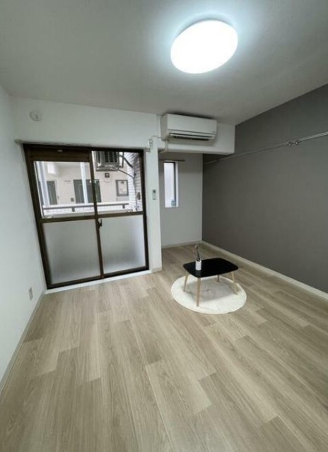 居室・リビング　同仕様