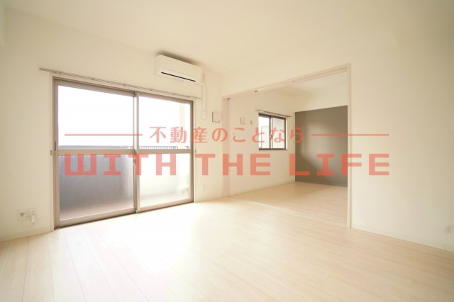 居室・リビング　居間です