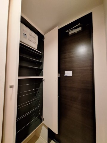 玄関　★シューズボックス／別号室写真★