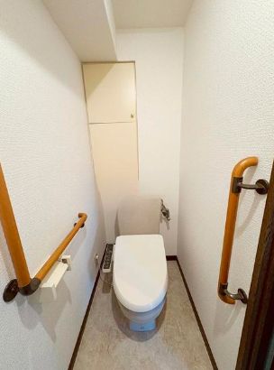 トイレ　コンパクトで使いやすいトイレです