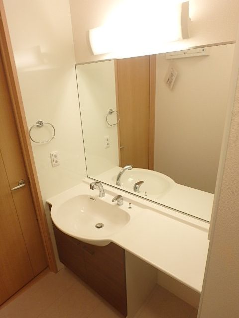 洗面設備　★独立洗面台★