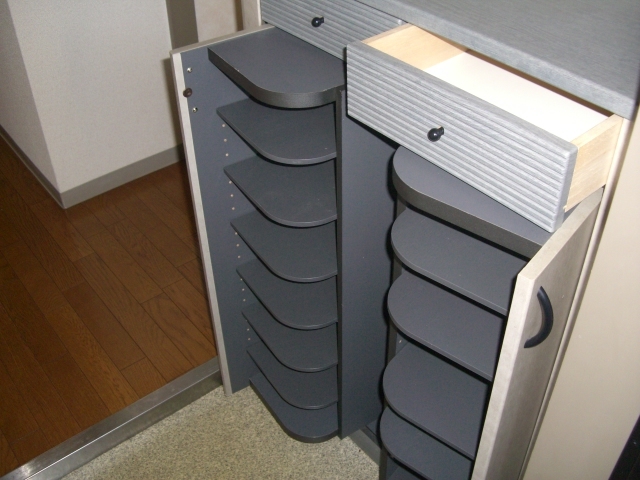 玄関　下駄箱！