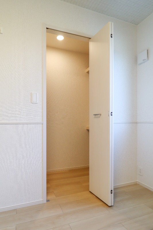 収納　図面と現状に相違がある場合には現状を優先