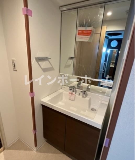 洗面設備　洗面所です