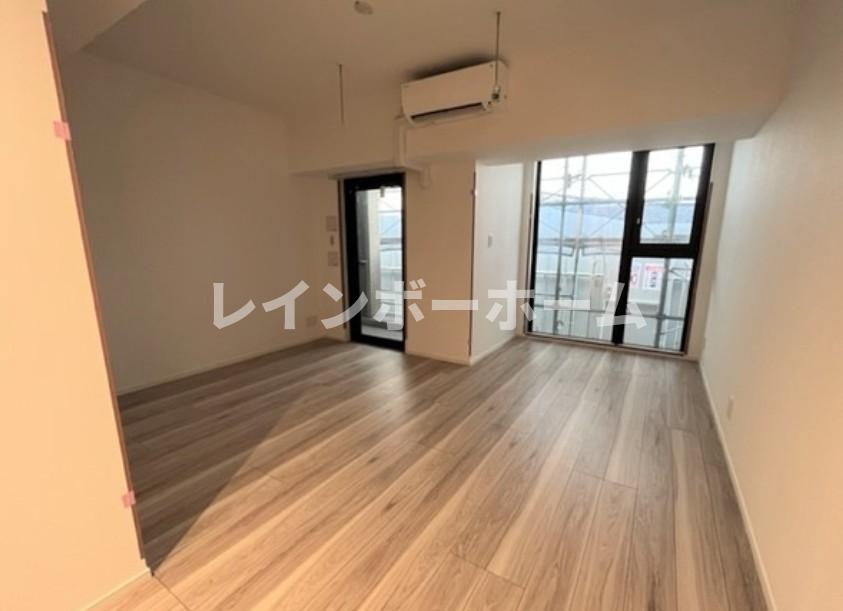 居室・リビング　ゆったり過ごせる居間です