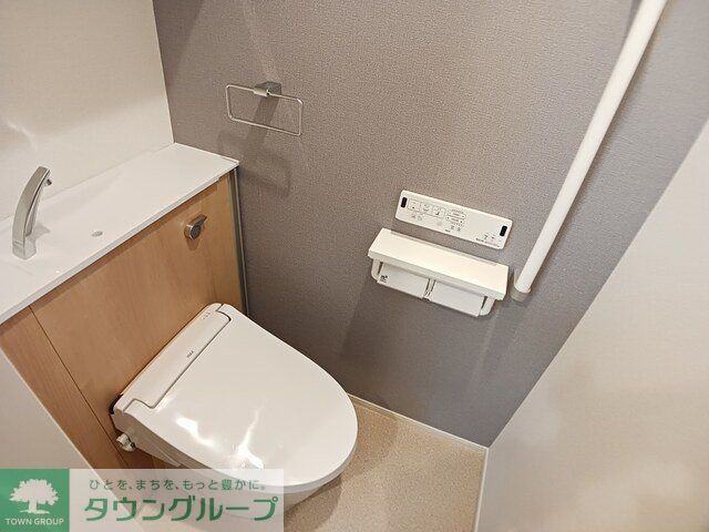 トイレ　トイレ