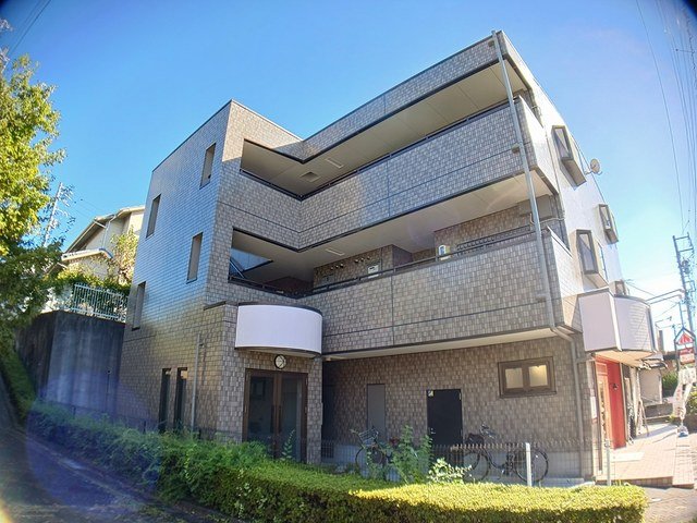 建物外観　外観は落ち着いています