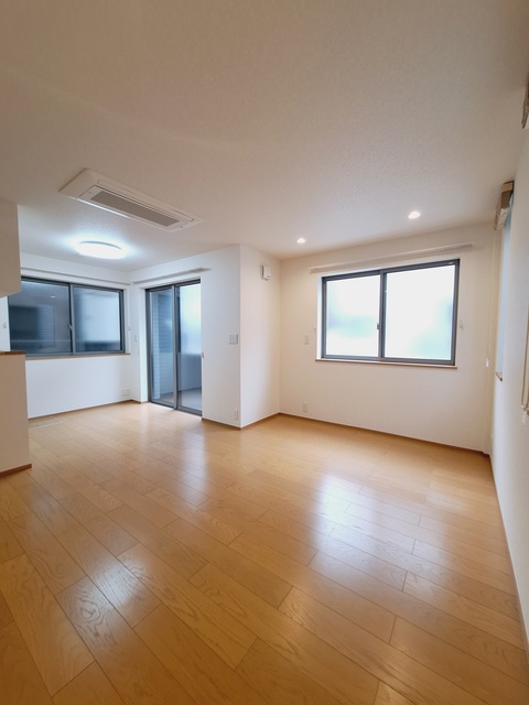 居室・リビング　★広々リビング★