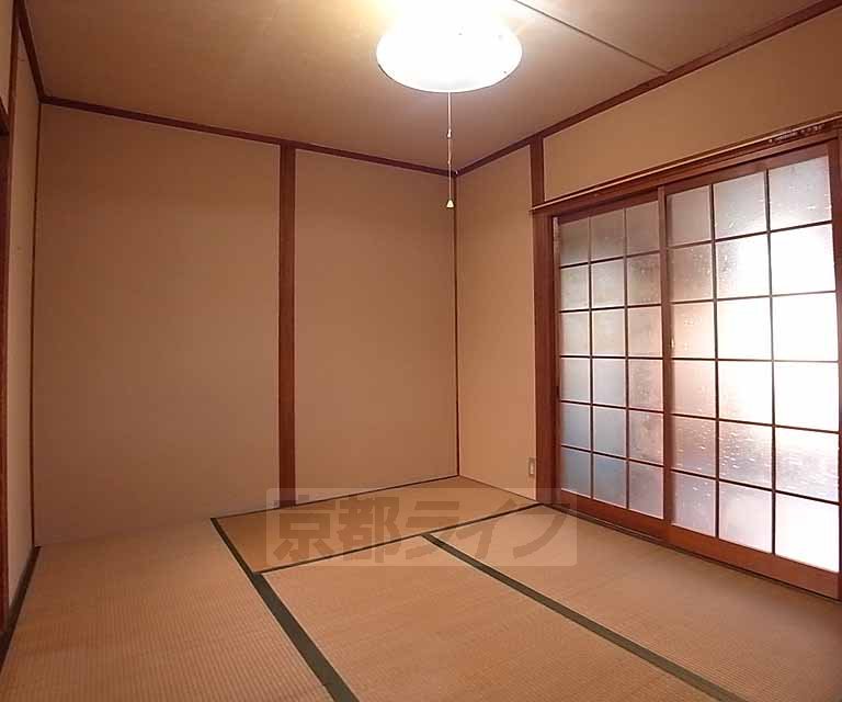 居室・リビング　６帖の和室です。