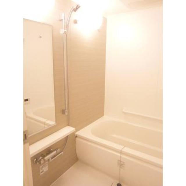 バス・シャワールーム　※写真は同タイプ住戸です。