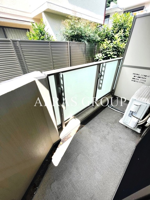 バルコニー　他部屋同仕様タイプ。