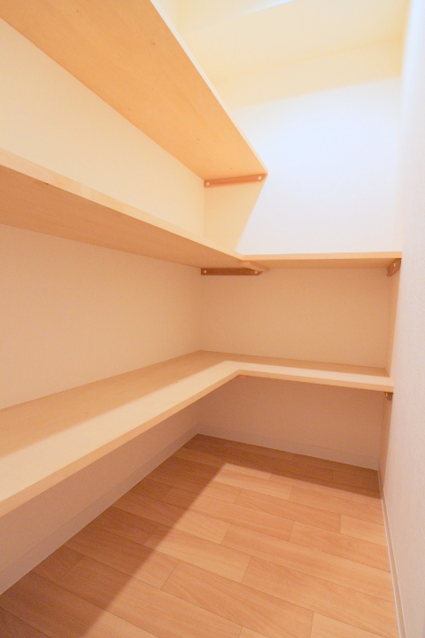 その他設備　ウォークインクローゼットです♪