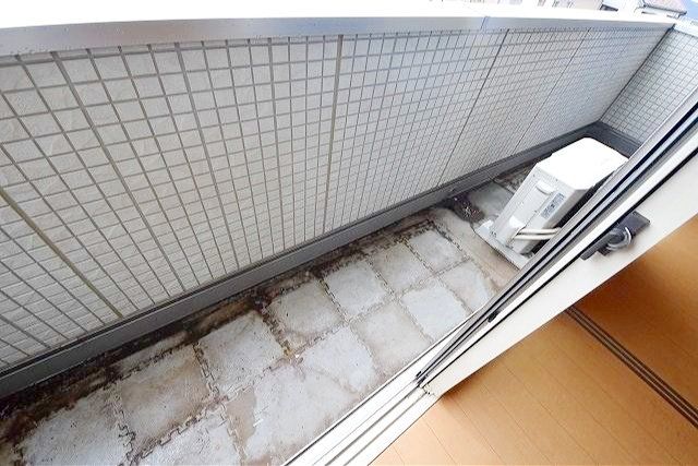 バルコニー　★バルコニーは南北二面にあります★