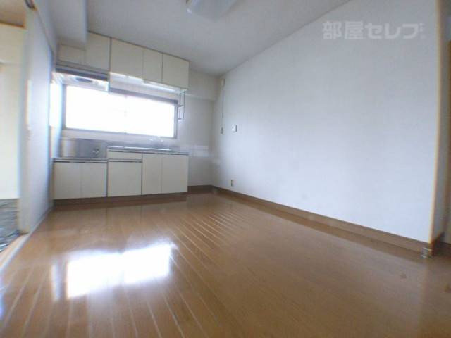 居室・リビング　２０２号室撮影