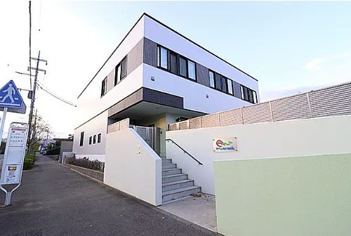 幼稚園・保育園　アイン栗平保育園（幼稚園・保育園）まで415m
