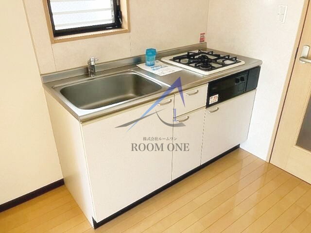 キッチン　キッチンです。