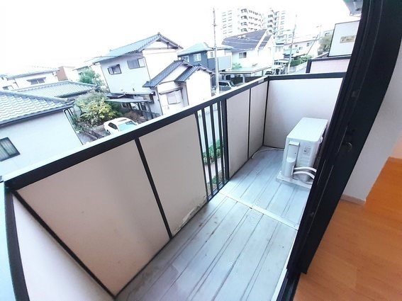 バルコニー　日当たり良好です。