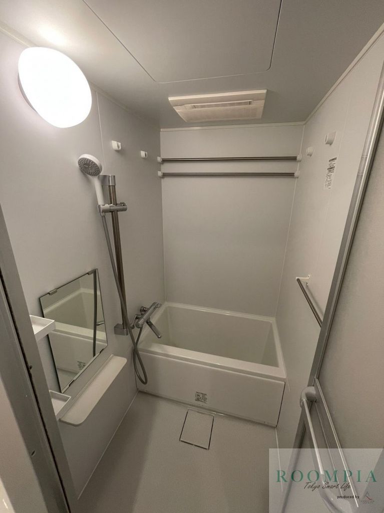 バス・シャワールーム　バス