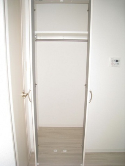 収納　※別部屋の写真です