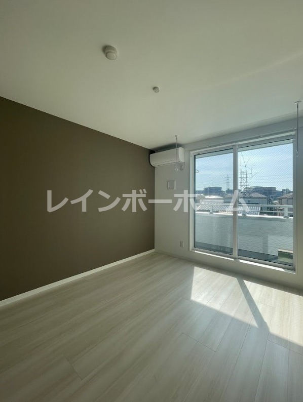 居室・リビング　ゆったりとした居間です