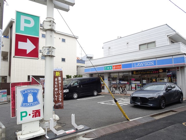 コンビニ　ローソン下北沢成徳前店（コンビニ）まで199m