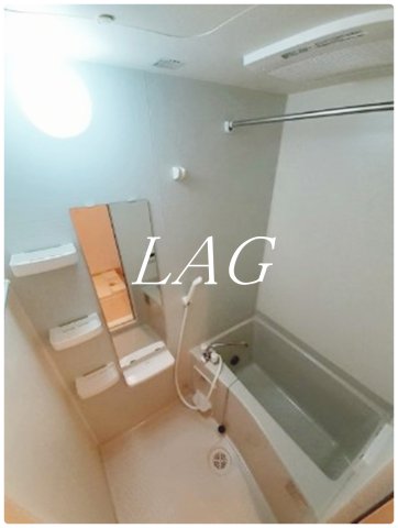 バス・シャワールーム　お風呂です。