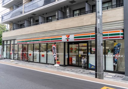 コンビニ　セブンイレブン 吉祥寺本町五日市街道店（コンビニ）まで224m