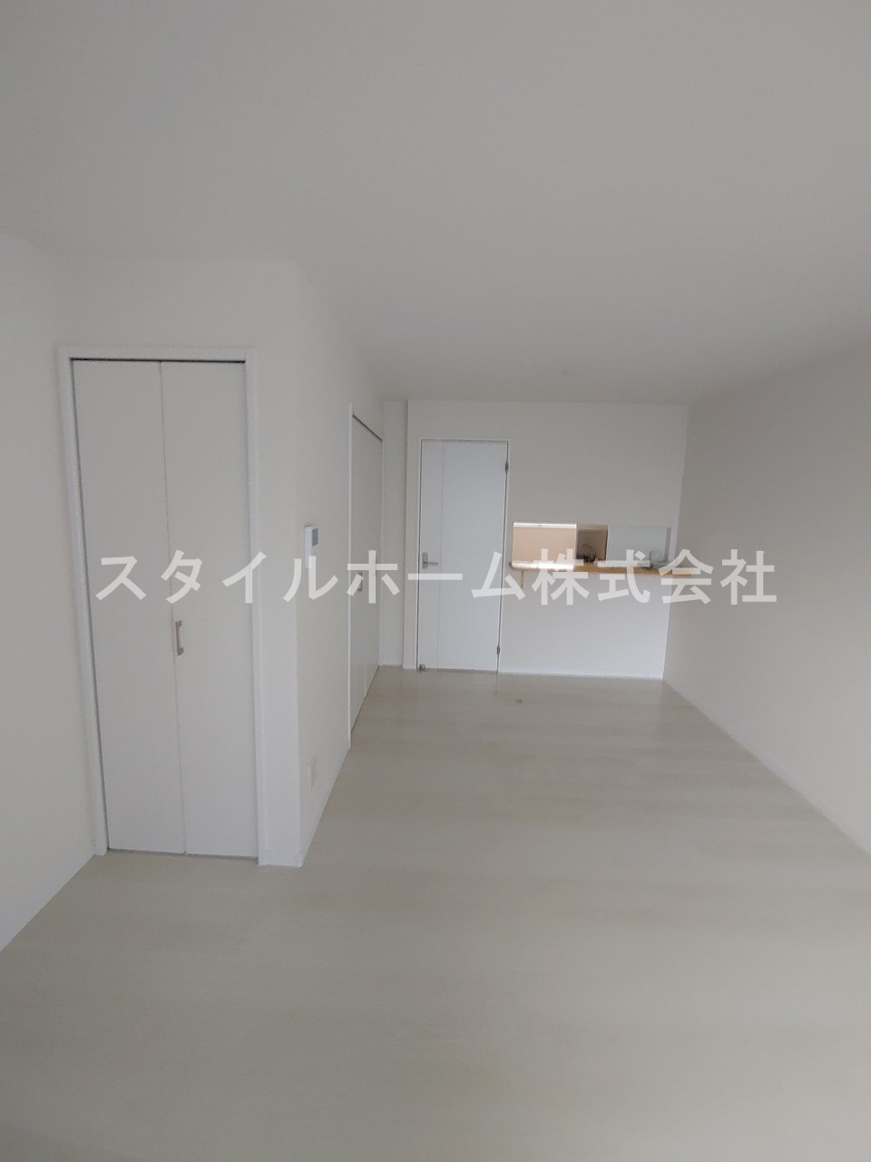 居室・リビング　別部屋写真です。