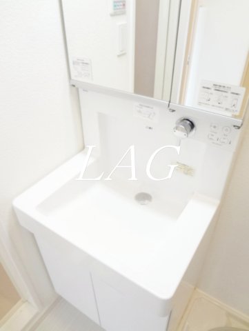 洗面設備　洗面台です。