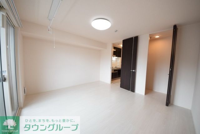 居室・リビング　お問合せはタウンハウジングまで！※現地待合わせ相談可能