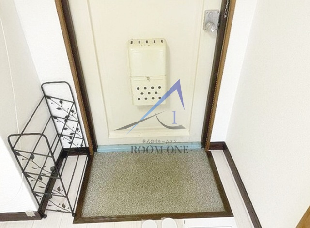 玄関　玄関です。