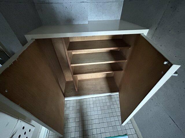 収納　?