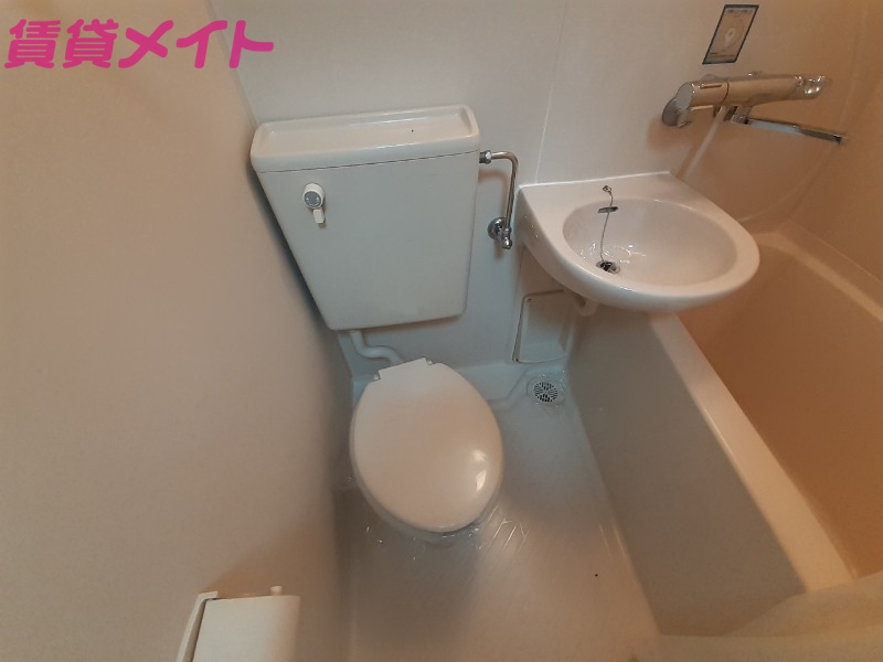 トイレ　別部屋写真